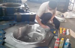 國內(nèi)某大型汽車公司模具表面噴涂改質(zhì)